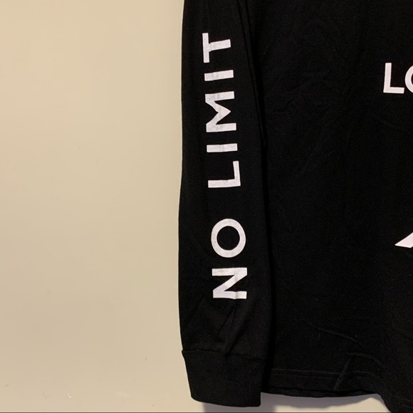 Long Sleeve Graphic Tee - Picture 3 of 3